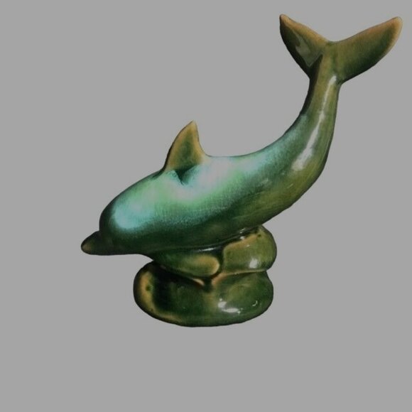 Vintage Blue Mountain Pottery Canada Dolphin Figurine Green Drip Glaze BMP - Picture 1 of 6
